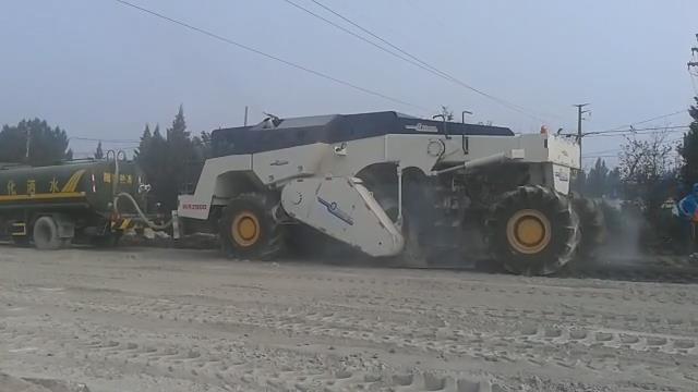 RZ2300B，安陽水穩(wěn)冷再生